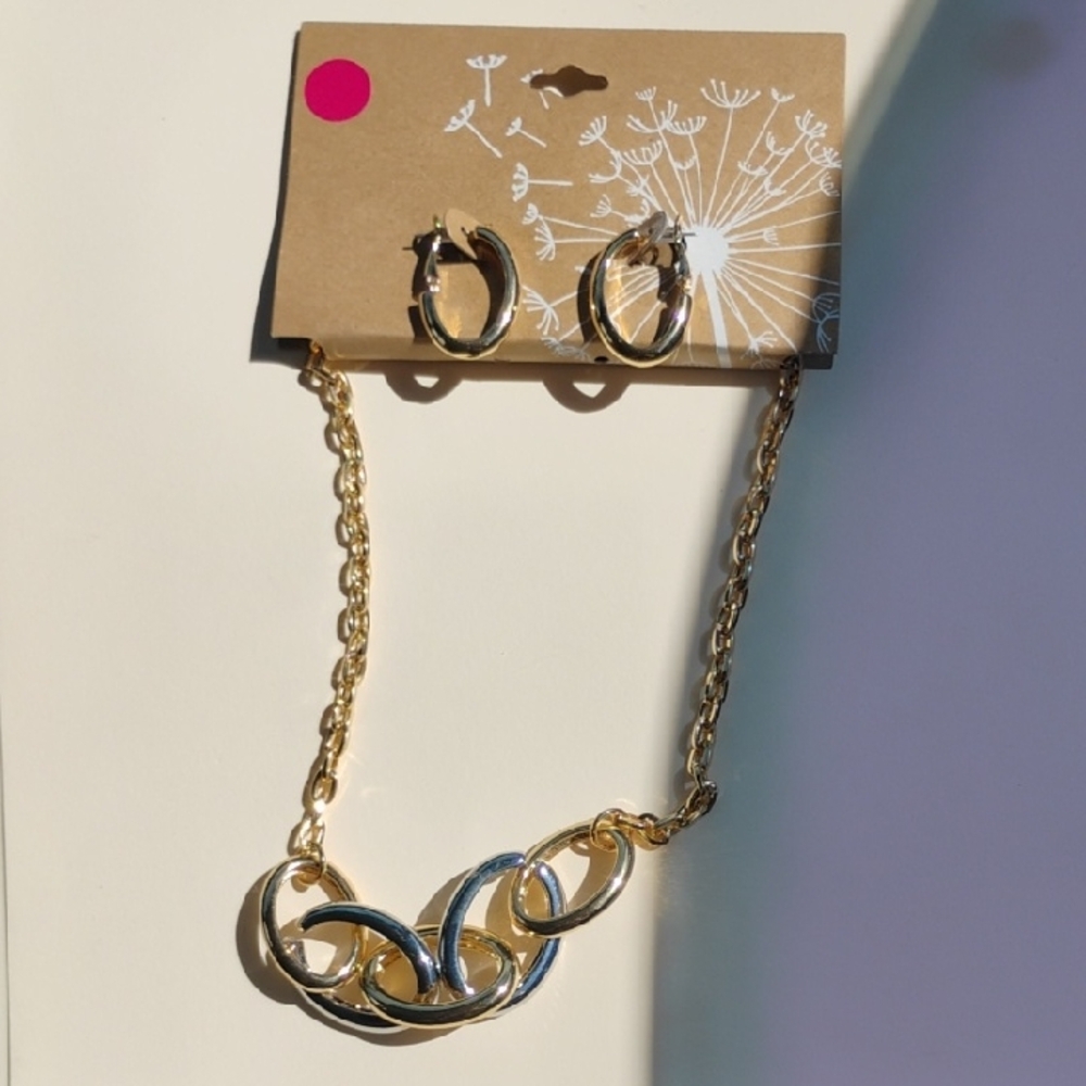 Gold Link Necklace and Hoop Earring Set - Gold
